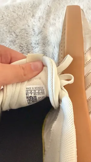 Adidas Women’s Shoes thumbnail 3