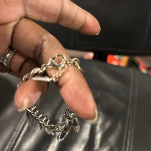 Guess Silver-Tone Charm Bracelet with Heart, Key & Medallion thumbnail 4