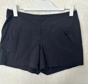 Athleta Trekkie Shorts Womens 2 Black Hiking Outdoor‎ Activewear 4 Inch Inseam thumbnail 1