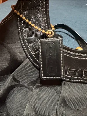 Coach Black Y2K Signature Canvas kisslock Hobo Bag with Leather Trim thumbnail 11