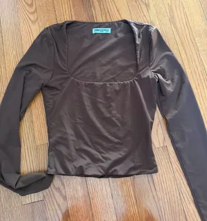 Princess Polly brown square neck long sleeve size 4 thumbnail 1