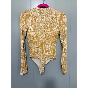 Free People X REVOLVE Maize Gotcha Yellow Animal Print Long Sleeve Bodysuit S thumbnail 7