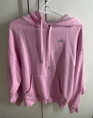 Alo hoodie thumbnail 1