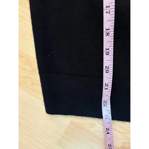 Quince Mongolian Cashmere Crewneck Sweater In Black Size Small thumbnail 8