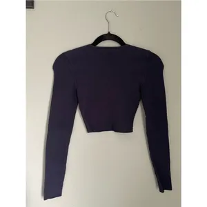 Aritzia Sculpt Knit Crew Cropped Longsleeve Size XS Navy Ribbed Ottoman Stitch thumbnail 7