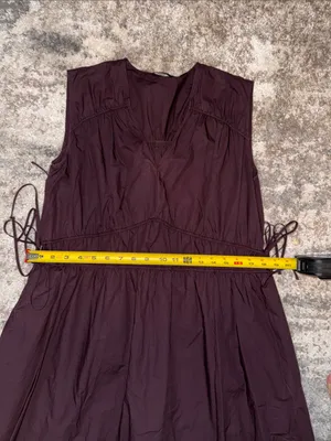 Uniqlo Sleeveless V-Neck Maxi Dress in Plum Brown thumbnail 14