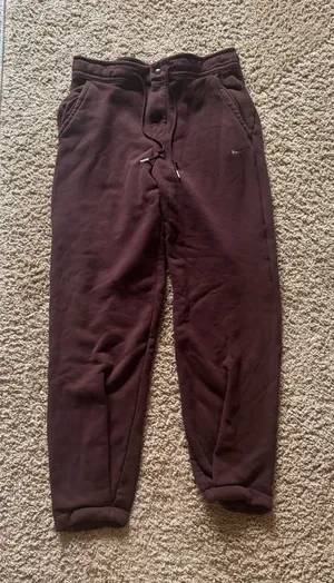 Nike Brown Sweatpants thumbnail 1