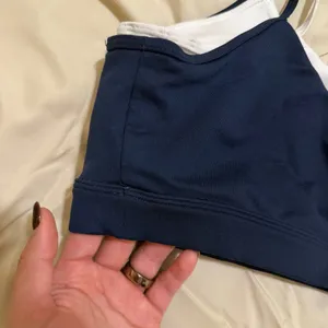 Alo Yoga Airbrush Bra thumbnail 5