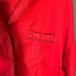 Victoria's Secret Women's Size Medium Pajama Top Button Down Red Long Sleeve thumbnail 4