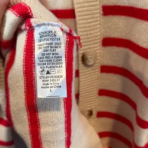 HYFVE Large Button Back Cream/Red‎ Striped Sweater NWOT thumbnail 9