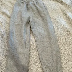 Gray joggers thumbnail 3
