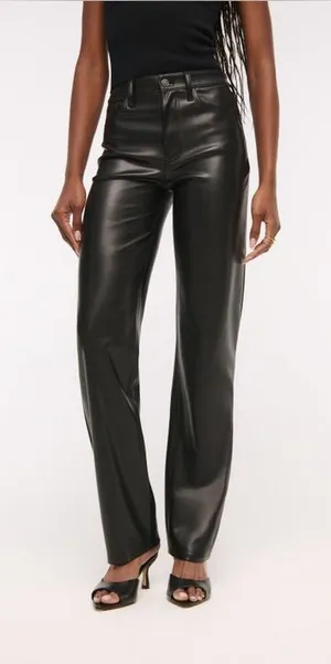 Abercrombie & Fitch High Rise 90s Relaxed Vegan Leather Pant black size 34 curve thumbnail 1
