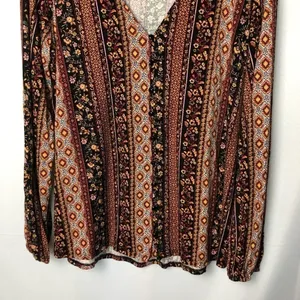 Daytrip Boho Button Down Floral V-Neck Flowy Long‎ Sleeve Top L thumbnail 4