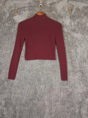 Lululemon Ribbed Knit Twist Back Mockneck Cropped Top Fitted Balletcore Womens M thumbnail 3