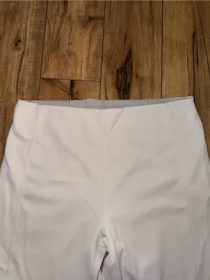 Cream ribbed Lululemon pants thumbnail 4