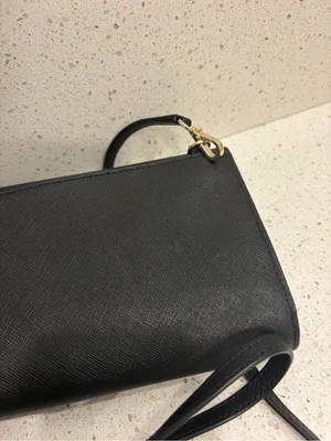 Kate Spade Black Crossbody Purse EUC Gold Accents Zip Closure Small Bag Saffiano thumbnail 5