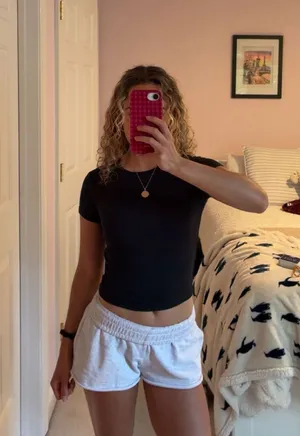 Urban Outfitters Top thumbnail 1