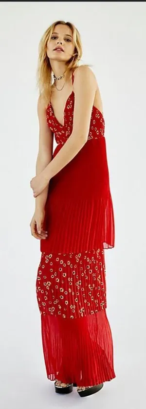 Free People x Fame Women's Kayla Maxi Gown Red Pleated Sunflowers Size 6‎ thumbnail 1