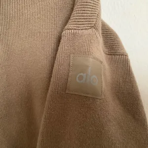 Alo Yoga Scholar Knit Cropped Full Zip Jacket Light Cocoa XS thumbnail 2