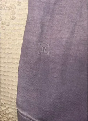 Lululemon T-Shirt thumbnail 3