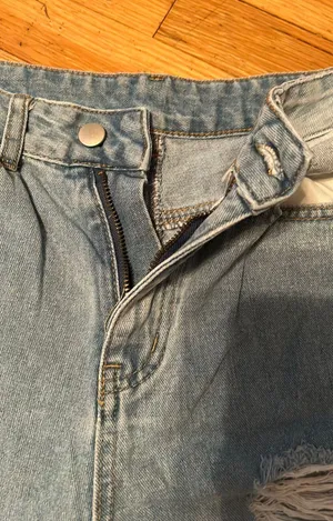 Ripped straight leg jeans thumbnail 5