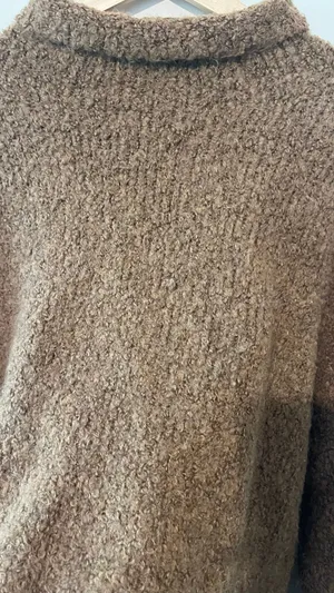 NWT J.Crew Brown Fuzzy Boucle Mock Neck Sweater Size Medium Wool Alpaca thumbnail 7