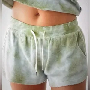 Feat Blanket Blend Fuzzy Matcha Green & White Tie Dye Shorts size S thumbnail 11