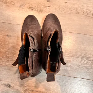 Donald Pliner Captain Brown Suede Leather‎ Ankle Boots Womens Size 8.5 thumbnail 7