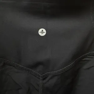 Halara Size XS 7/8 Black Leggings NEW Smooth Solid Stretch NWT thumbnail 3