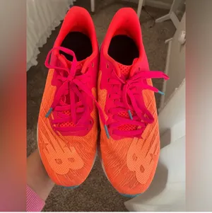 New Balance Tennis Shoes Women’s 8 thumbnail 2
