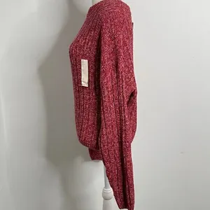 NWT Universal Thread cable knit sweater.  Size Medium. Soft cotton blend. thumbnail 2