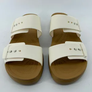 Crocs Brooklyn Buckle Low Wedge Sandal White Tan Women 6 Slip On Flip Flop New thumbnail 2