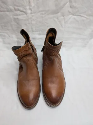 Sterling River Womens Perforated Leather Ankle Boots Brown Size 8.5 thumbnail 3
