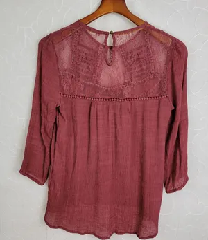 Altar'd State Women's Blouse L Red Embroidered Long Sleeve Crew Neck Pullover thumbnail 1