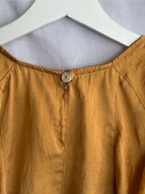 Koch Sleeveless Ruffle Blouse thumbnail 3