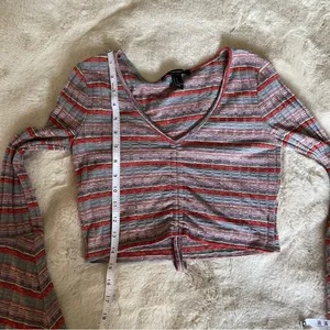 Forever21 bell sleeve 70s style crop top thumbnail 7