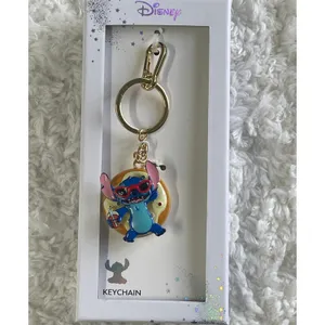 Disney Stitch Donut Floatie Spinner Keychain Charm Clip Gold Tone Sunglasses NEW thumbnail 15
