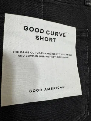 Good American Good Curve Jean Shorts Size 6/28 thumbnail 11