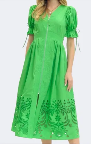 Entro Women's Eyelet Detail Midi Dress in Green Size S thumbnail 1