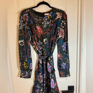 Tory Burch Printed Silk‎ Twill Shift Dress, Size 10 thumbnail 8