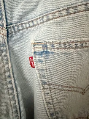 Vintage Levi's 505 Straight Leg Jeans Sz 6 thumbnail 8
