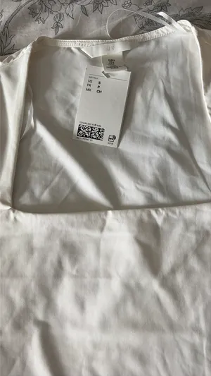 H&M White Tank Camisole Size small New with Tags Polyamide Feels Like Silk thumbnail 3