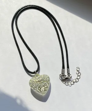 Handmade chic fairy cottage vintage retro style heart necklace🌿✨ thumbnail 1