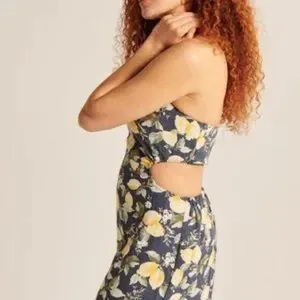 Abercrombie & Fitch Lemon Printed Cut Out Halter Dress thumbnail 2