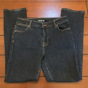Tecovas high rise straight jeans 30 dark wash thumbnail 2