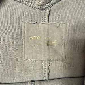 Aerie wonder v sweatshirt thumbnail 4