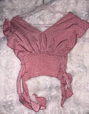 SheIn NWOT Dusty Pink Ruffled Polka Dot Top thumbnail 3