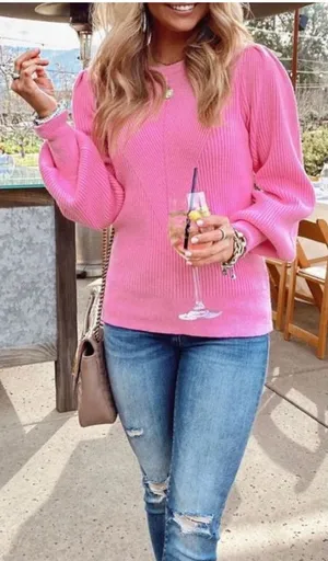 Vici Pink Bubble Over Ribbed Knit Sweater size Small thumbnail 1