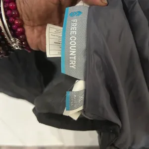 Free Country Gray and Black Jacket thumbnail 10