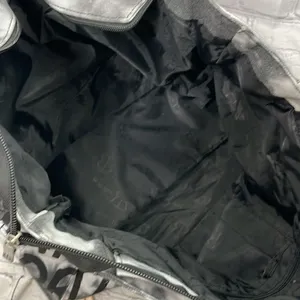 Robin Ruth Tote with zipper Portland black and white thumbnail 5